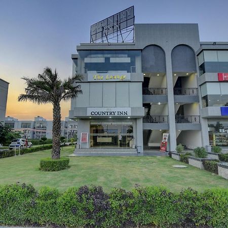 Country Inn Hotels & Resorts Vrindāvan Εξωτερικό φωτογραφία