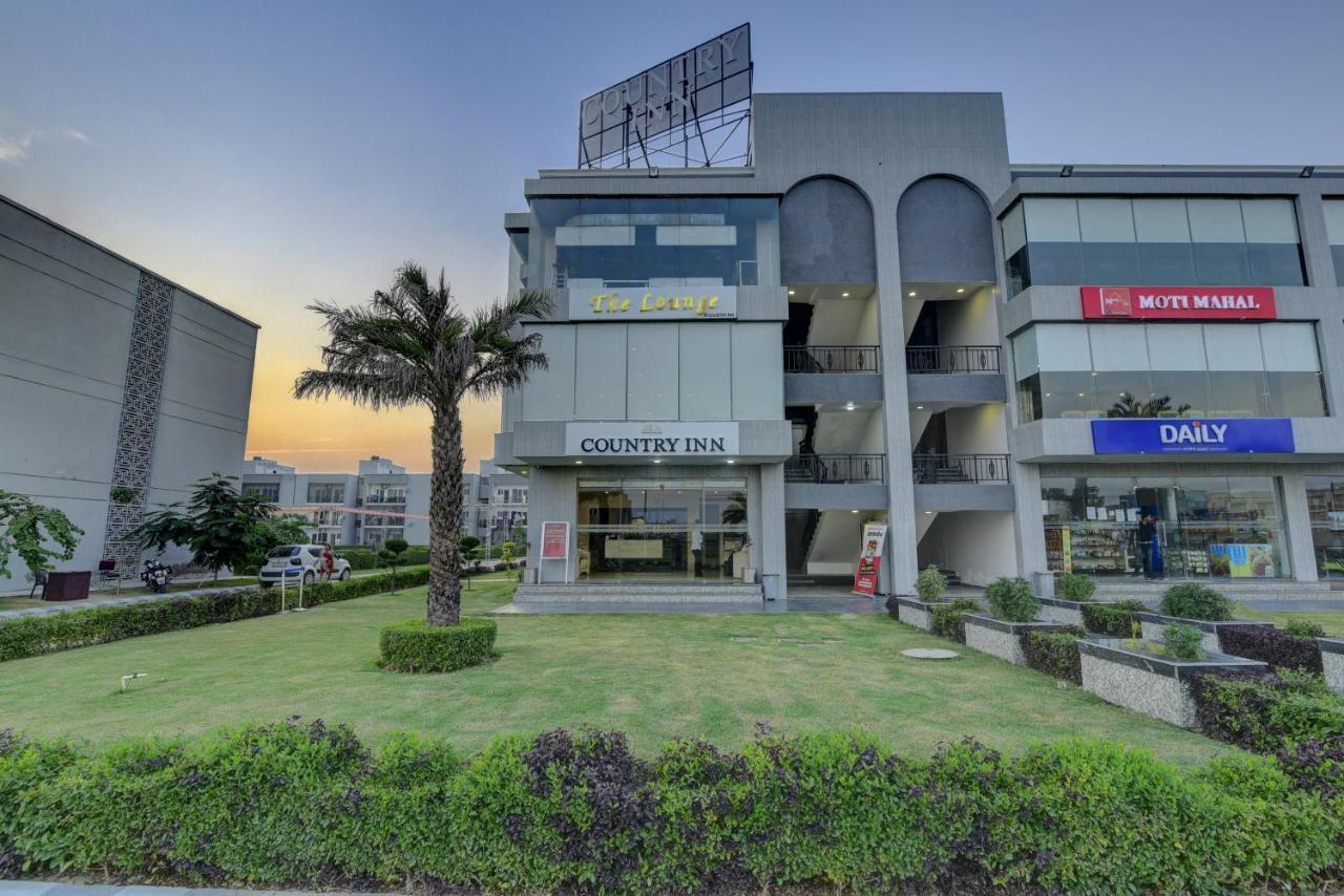 Country Inn Hotels & Resorts Vrindāvan Εξωτερικό φωτογραφία