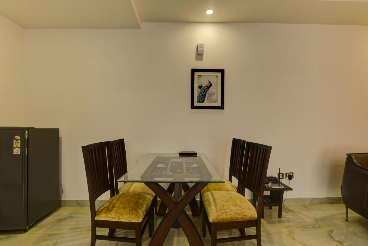 Country Inn Hotels & Resorts Vrindāvan Εξωτερικό φωτογραφία