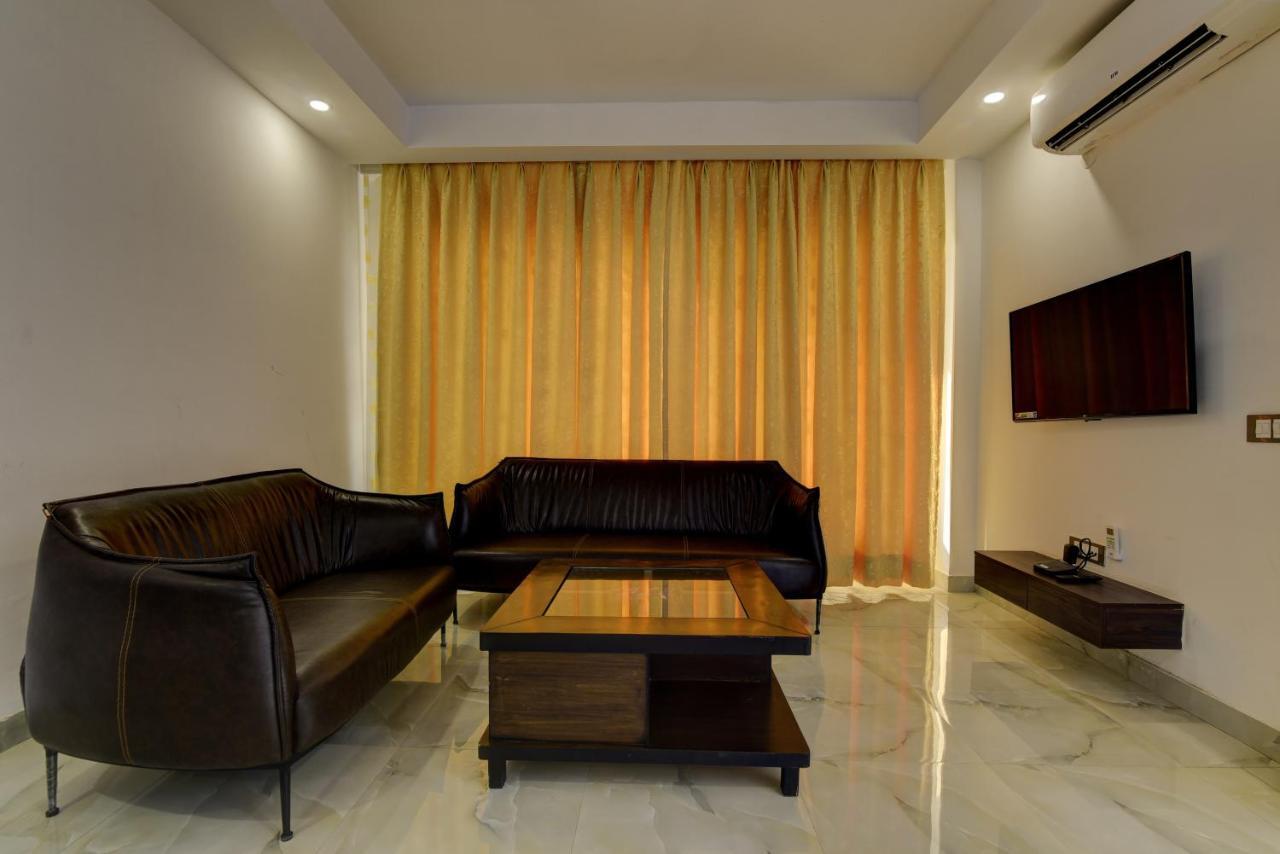Country Inn Hotels & Resorts Vrindāvan Εξωτερικό φωτογραφία